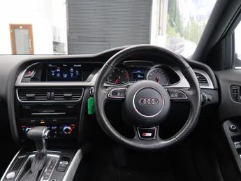 Audi A4 Avant 2.0 TFSI S line Estate 5dr Multitronic