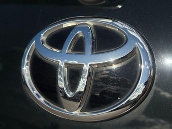 Toyota Aygo X 1.0 VVT-i Pure x-shift Euro 6 (s/s) 5dr
