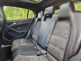 Mercedes-Benz GLA 1.6 GLA200 AMG Line Edition (Plus) 7G-DCT Euro 6 (s/s) 5dr
