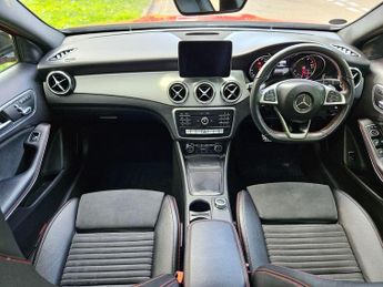 Mercedes-Benz GLA 1.6 GLA200 AMG Line Edition (Plus) 7G-DCT Euro 6 (s/s) 5dr