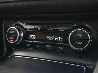 Mercedes-Benz GLA 1.6 GLA200 AMG Line Edition (Plus) 7G-DCT Euro 6 (s/s) 5dr