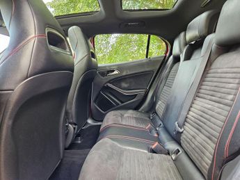 Mercedes-Benz GLA 1.6 GLA200 AMG Line Edition (Plus) 7G-DCT Euro 6 (s/s) 5dr