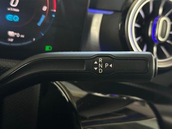 Mercedes-Benz CLA 1.3 CLA250e 15.6kWh AMG Line (Premium) Coupe 8G-DCT Euro 6 (s/s)