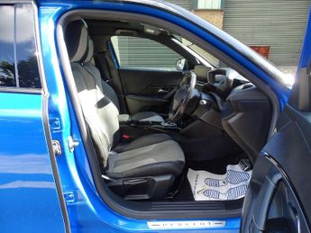 Peugeot E-2008 50kWh GT Auto 5dr