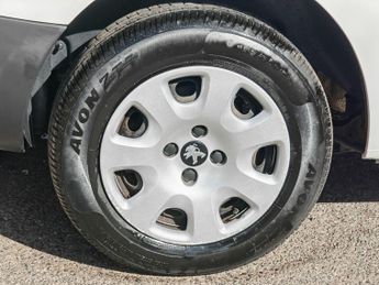 Peugeot Partner 1.6 BlueHDi 854 Professional L1 5dr