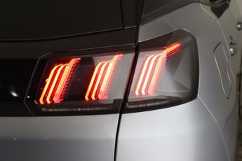 Peugeot 3008 1.2 PureTech Allure Premium EAT Euro 6 (s/s) 5dr