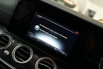 MERCEDES-BENZ E-CLASS 2.0 E220d AMG Line Saloon 4dr Diesel G-Tronic+ Euro 6 (s/s) (194