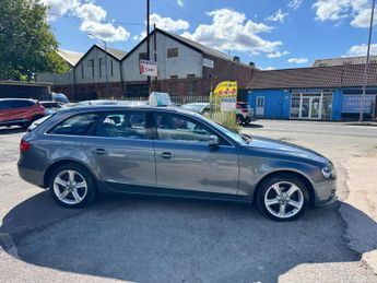 Audi A4 Avant 2.0 TDI SE Technik S Tronic quattro Euro 5 (s/s) 5dr