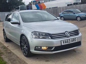 Volkswagen Passat 2.0 TDI BlueMotion Tech Executive DSG Euro 5 (s/s) 5dr