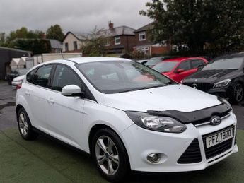 Ford Focus 1.6 TDCi Zetec Euro 5 (s/s) 5dr