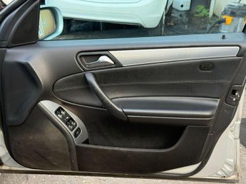 Mercedes-Benz C Class 1.8 C180 Kompressor Avantgarde SE 4dr