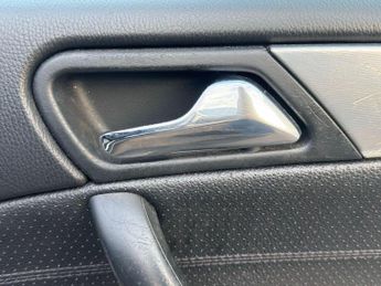 Mercedes-Benz C Class 1.8 C180 Kompressor Avantgarde SE 4dr