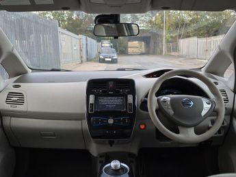 Nissan Leaf 24kWh Auto 5dr