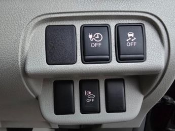Nissan Leaf 24kWh Auto 5dr