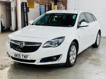 Vauxhall Insignia 2.0 CDTi SRi Nav Sports Tourer Auto Euro 5 5dr