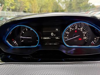 Peugeot 2008 1.2 PureTech Allure SUV 5dr Petrol EAT Euro 6 (s/s) (110 ps)