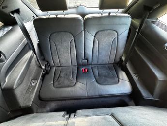 Audi Q7 3.0 TDI S line Tiptronic quattro 5dr