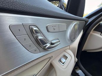 Mercedes-Benz C Class 2.0 C350e 6.4kWh Sport (Premium Plus) G-Tronic+ Euro 6 (s/s) 4dr