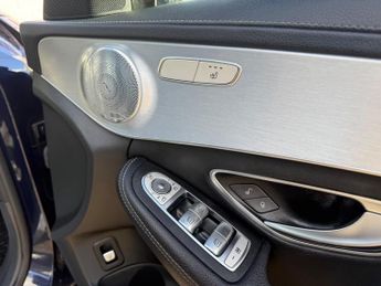 Mercedes-Benz C Class 2.0 C220d AMG Line (Premium Plus) G-Tronic+ Euro 6 (s/s) 4dr