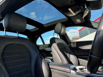 Mercedes-Benz C Class 2.0 C220d AMG Line (Premium Plus) G-Tronic+ Euro 6 (s/s) 4dr