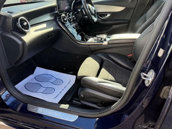 Mercedes-Benz C Class 2.0 C220d AMG Line (Premium Plus) G-Tronic+ Euro 6 (s/s) 4dr