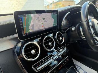 Mercedes-Benz C Class 2.0 C220d AMG Line (Premium Plus) G-Tronic+ Euro 6 (s/s) 4dr