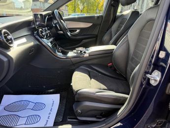 Mercedes-Benz C Class 2.0 C220d AMG Line (Premium Plus) G-Tronic+ Euro 6 (s/s) 4dr