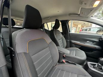 Dacia Sandero Stepway 1.0 TCe Prestige CVT Euro 6 (s/s) 5dr