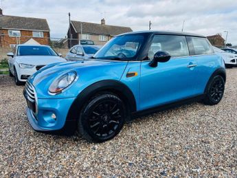 MINI Hatch 1.5 Cooper Auto Euro 6 (s/s) 3dr