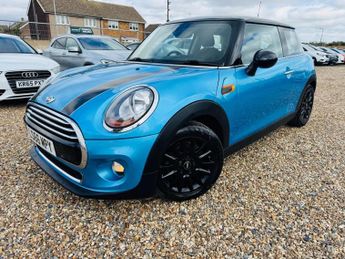 MINI Hatch 1.5 Cooper Auto Euro 6 (s/s) 3dr