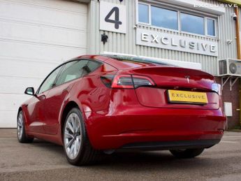 Tesla Model 3 Auto RWD 4dr