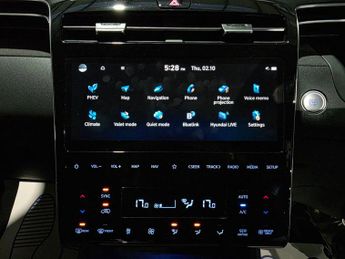Hyundai TUCSON 1.6 h T-GDi 13.8kWh Premium Auto 4WD Euro 6 (s/s) 5dr