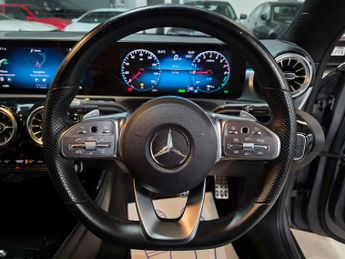 Mercedes-Benz CLA 1.3 CLA250e 15.6kWh AMG Line (Premium Plus) Coupe 8G-DCT Euro 6 