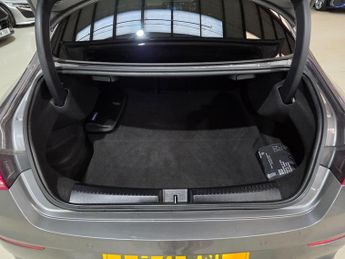 Mercedes-Benz CLA 1.3 CLA250e 15.6kWh AMG Line (Premium Plus) Coupe 8G-DCT Euro 6