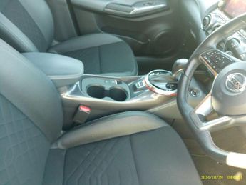 Nissan Juke 1.0 DIG-T Tekna DCT Auto Euro 6 (s/s) 5dr