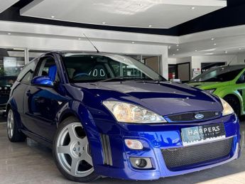 Ford Focus 2.0 RS Hatchback 3dr Petrol Manual (237 g/km, 213 bhp)