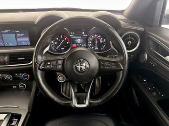 Alfa Romeo Stelvio 2.2 TD Veloce Auto Q4 AWD Euro 6 (s/s) 5dr