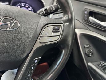 Hyundai Santa Fe 2.2 CRDi Blue Drive Premium SE Auto 4WD Euro 6 (s/s) 5dr (7 Seat