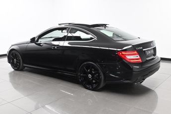 Mercedes-Benz C Class 2.1 C250 CDI AMG Sport Edition G-Tronic+ Euro 5 (s/s) 2dr