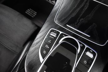 Mercedes-Benz E Class 2.0 E220d AMG Line (Premium) Cabriolet G-Tronic+ Euro 6 (s/s) 2d