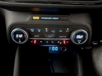 Ford Focus 1.0T EcoBoost MHEV ST-Line X Edition Euro 6 (s/s) 5dr