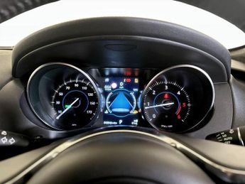 Jaguar F-PACE 2.0 D180 R-Sport Auto AWD Euro 6 (s/s) 5dr