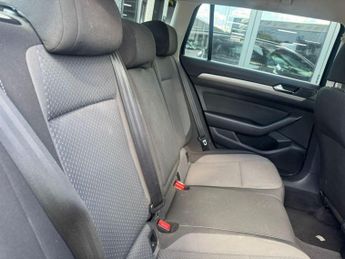 VOLKSWAGEN PASSAT 2.0 TDI BlueMotion Tech S Estate 5dr Diesel DSG Euro 6 (s/s) (15