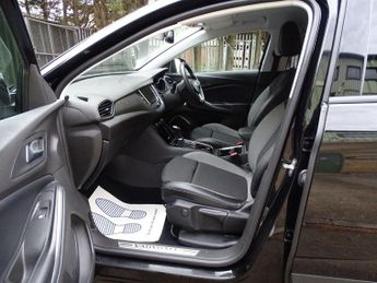 Vauxhall Grandland X 1.2 Turbo SRi Nav Auto Euro 6 (s/s) 5dr