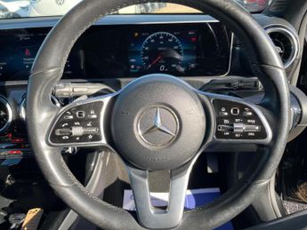 Mercedes-Benz A Class 1.5 A180d Sport (Executive) 7G-DCT Euro 6 (s/s) 5dr