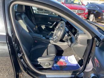 Mercedes-Benz A Class 1.5 A180d Sport (Executive) 7G-DCT Euro 6 (s/s) 5dr