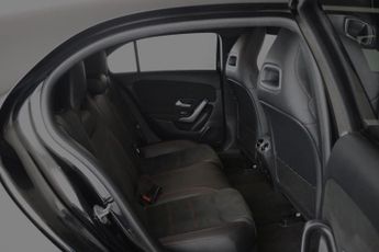 Mercedes-Benz A Class 1.3 A180 AMG Line Euro 6 (s/s) 5dr