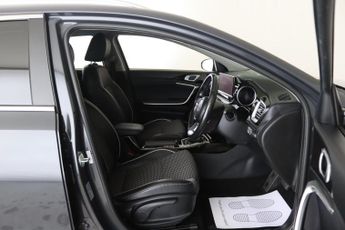 Kia XCeed 1.6 GDi 8.9kWh 3 DCT Euro 6 (s/s) 5dr