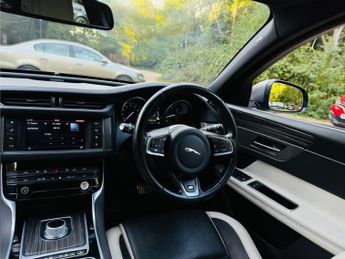 Jaguar XF 3.0d V6 S Auto Euro 6 (s/s) 4dr