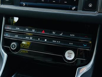 Jaguar XF 3.0d V6 S Auto Euro 6 (s/s) 4dr